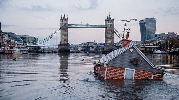 London House Floating